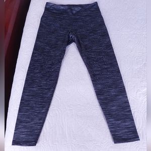 Old Navy Active - Go-Dry Leggings Fitted Black & White Striped Pants